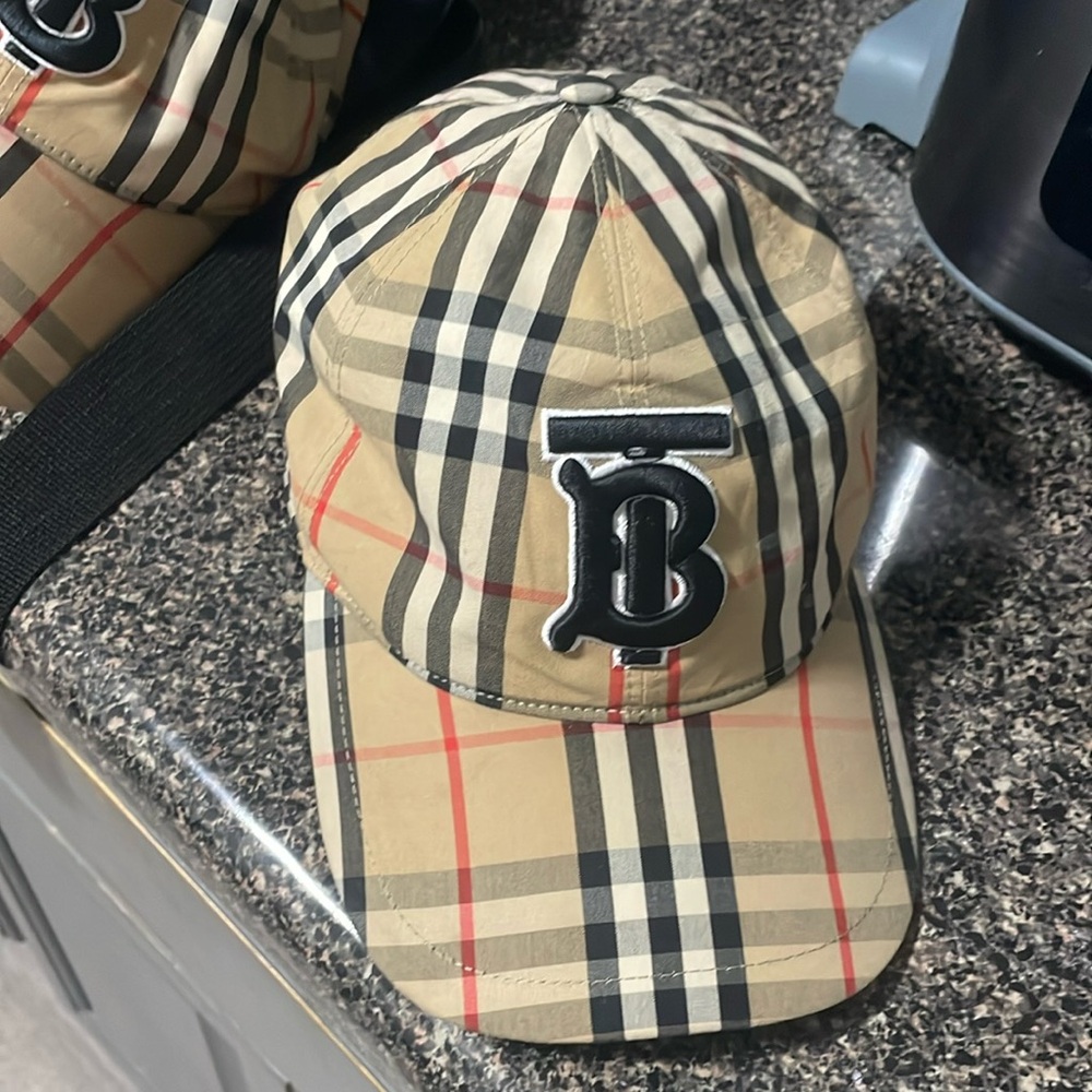 Burberry logo embroidered print baseball cap
